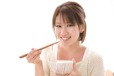 备孕期间什么时候开始吃叶酸？